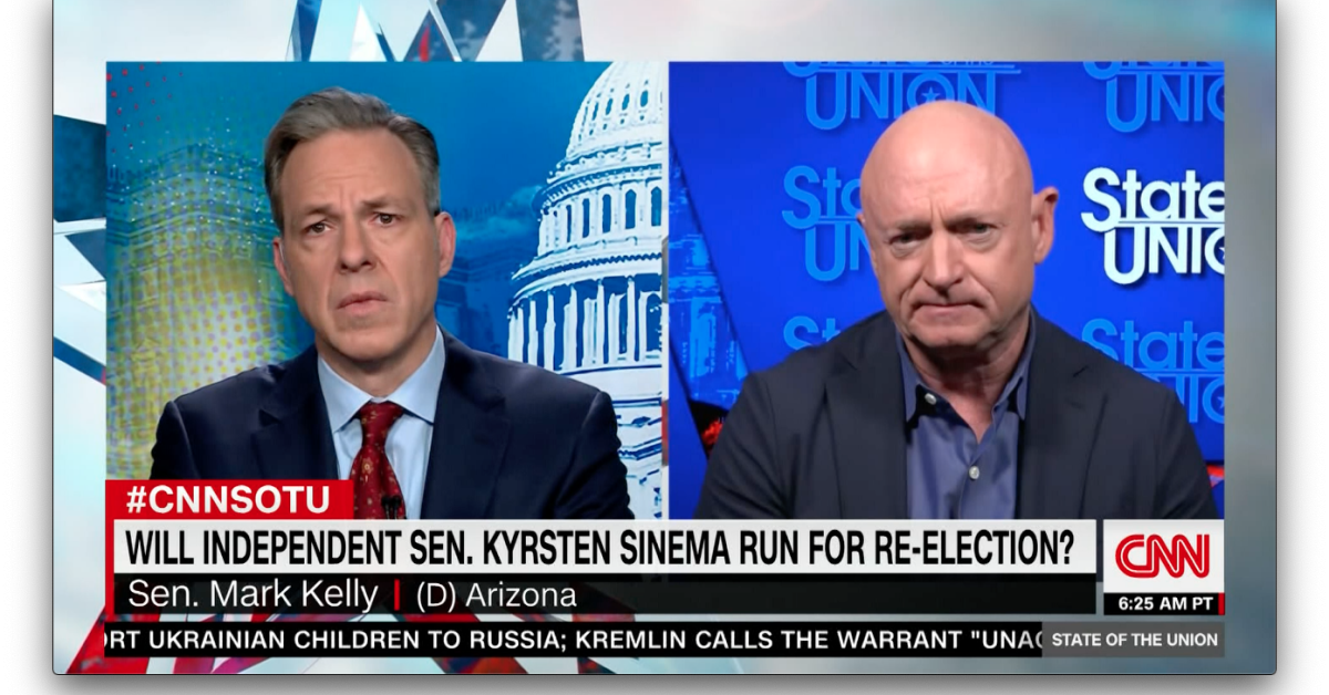 Sen. Mark Kelly praises American effort to return to the moon Just